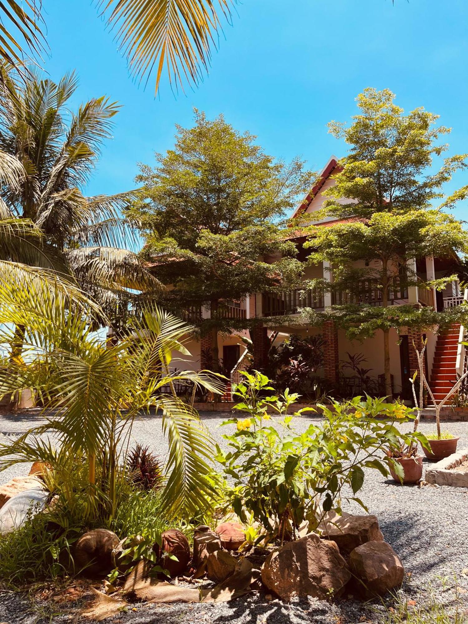 Coconut Lodge Kampot Exterior foto