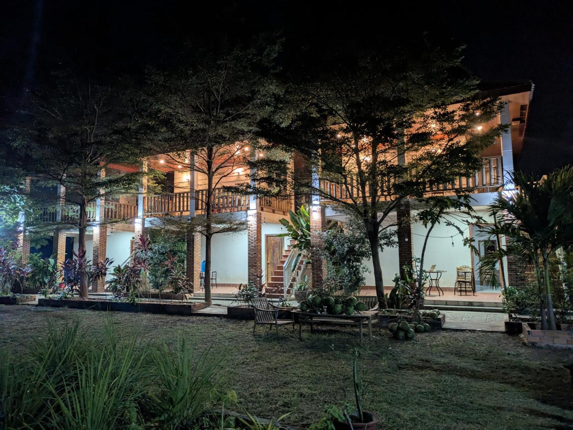 Coconut Lodge Kampot Exterior foto
